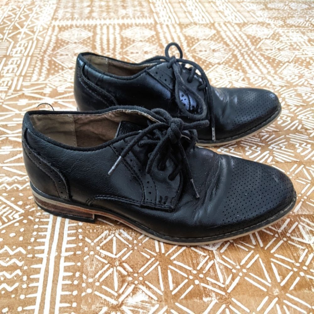 Steve Madden Boys Dress Shoed